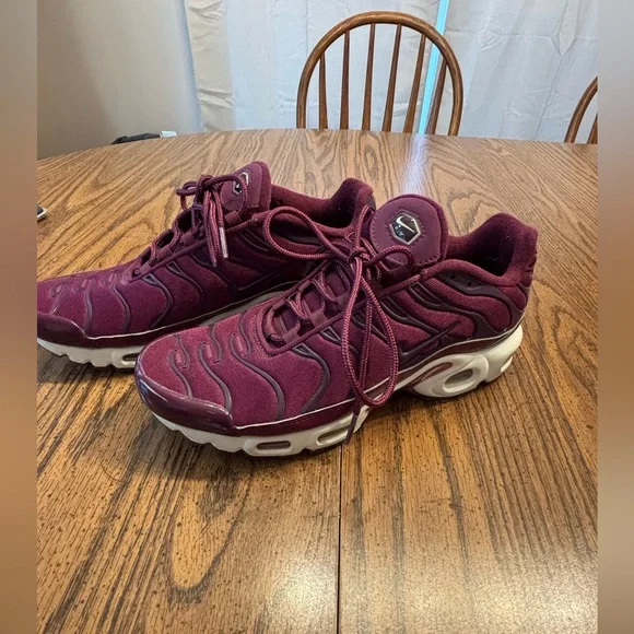 NIKE air max plus TN women’s 8.5 - Picture 3 of 8